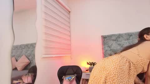 Snapshot of sahmanta_rose chatting on 02-16-26, 02:18 S A H M A N T A R O S E online show from 02-16-26, 02:18