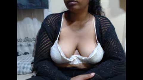 sahobelle online show from 10-27-25, 03:05