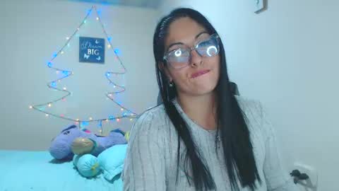 Karina online show from 12-17-24, 04:23