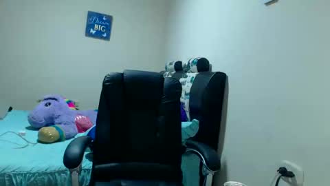 Karina online show from 01-11-25, 03:55