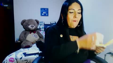 Karina online show from 09-12-25, 02:11