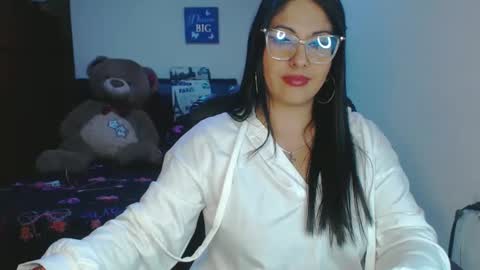 Karina online show from 09-30-25, 02:38