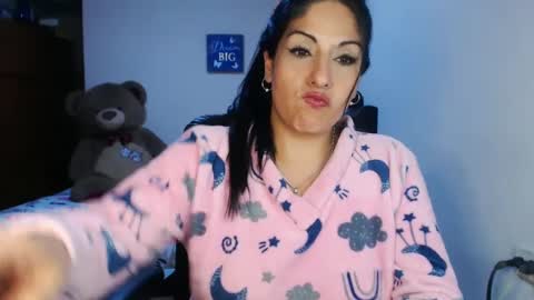 Karina online show from 10-05-25, 01:26