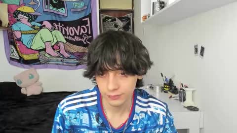 Snapshot of sai_l chatting on 10-28-25, 06:43 SAI online show from 10-28-25, 06:43