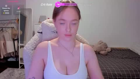 Snapshot of saiiilormoon chatting on 12-20-24, 05:40 You can call me Lo if someone writes to me in the pm without paying an instant BAN online show from 12-20-24, 05:40