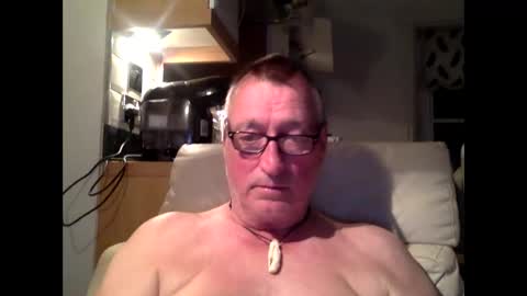 sail_naked online show from 10-11-25, 10:41