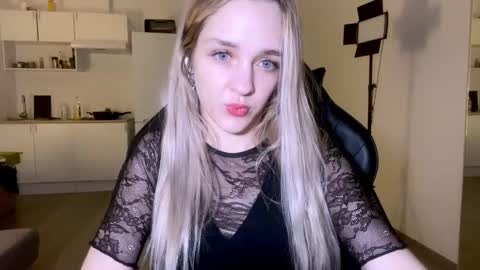 Sofia online show from 02-28-25, 10:17