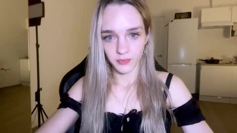 Sofia online show from 03-05-25, 09:37