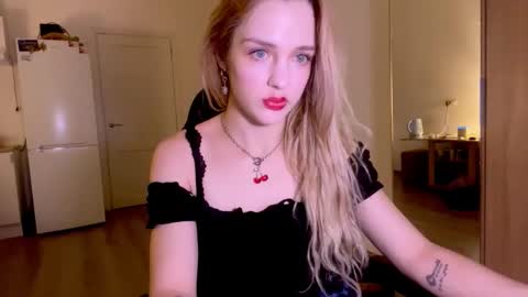 Sofia online show from 12-04-25, 12:42