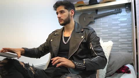 saimon  online show from 01-31-25, 09:37