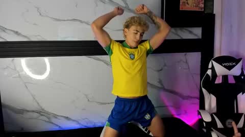 Juan online show from 11-16-25, 06:41