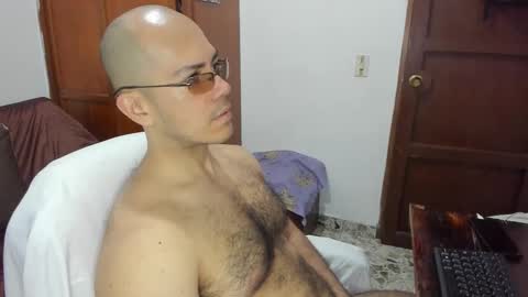 saintedy01 online show from 11-09-25, 03:21