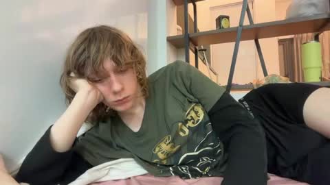 saintfawn online show from 04-17-26, 03:04