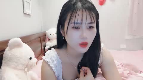 Snapshot of saki8386 chatting on 12-15-25, 03:27 saki8386 online show from 12-15-25, 03:27