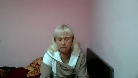 Snapshot of sakura_blonde chatting on 09-24-25, 07:44 sakura_blonde online show from 09-24-25, 07:44