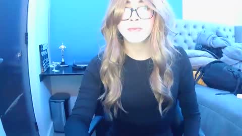 sallyyy22211 online show from 09-16-25, 08:15