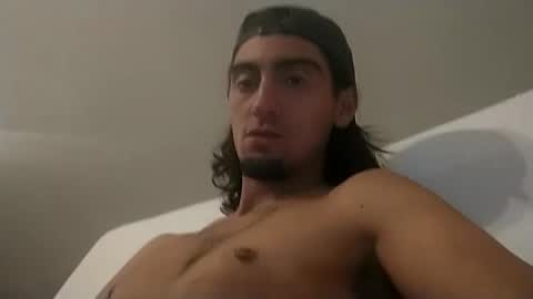 Snapshot of salmonman1305 chatting on 09-29-25, 03:00 salmonman1305 online show from 09-29-25, 03:00