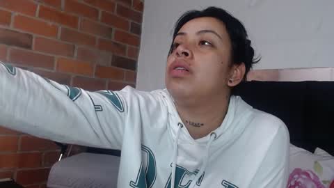 Snapshot of salome__palmer chatting on 02-07-25, 05:40 online show from 02-07-25, 05:40