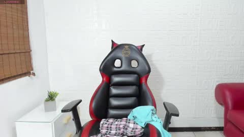 Salomee diazz online show from 03-05-25, 02:14