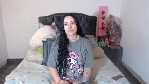 yenny online show from 01-10-26, 03:08