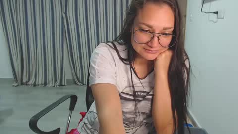 Snapshot of salomesaints chatting on 01-15-25, 02:38 salome online show from 01-15-25, 02:38