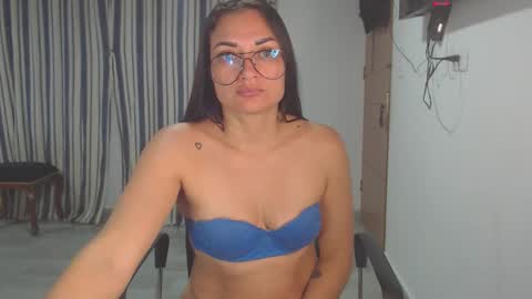 Snapshot of salomesaints chatting on 10-24-25, 11:12 salome online show from 10-24-25, 11:12