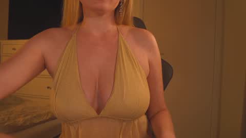 IsaBella-  online show from 01-15-26, 09:07