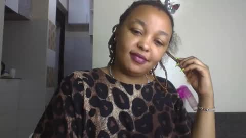 salty_surprise_ online show from 12-03-24, 01:08