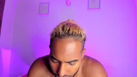Snapshot of salvatore_amator chatting on 07-21-26, 04:48 salvatore_amator online show from 07-21-26, 04:48