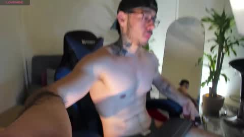 Salvatore online show from 11-05-25, 12:21