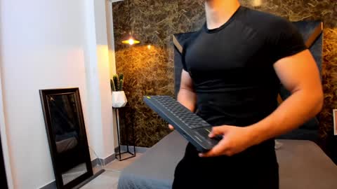 SALVATORE online show from 01-21-25, 11:13