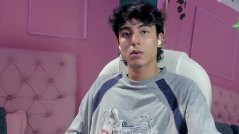 Snapshot of salvatore_monterey chatting on 12-05-24, 09:39 salvatore online show from 12-05-24, 09:39