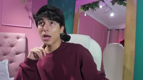 Snapshot of salvatore_monterey chatting on 12-17-24, 07:26 salvatore online show from 12-17-24, 07:26