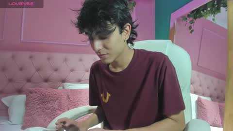 Snapshot of salvatore_monterey chatting on 01-11-25, 09:25 salvatore online show from 01-11-25, 09:25