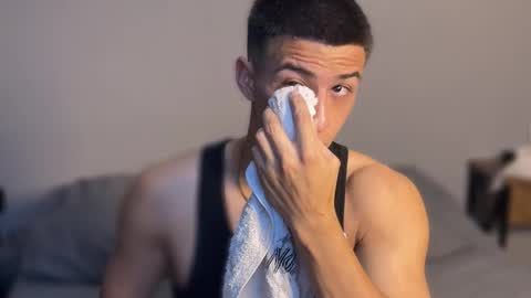 Salvatore online show from 11-09-25, 04:11