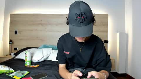 sam__cute online show from 02-27-25, 11:37