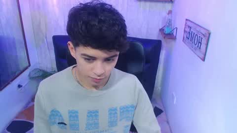 Snapshot of sam_daves chatting on 01-31-25, 04:17 Sam online show from 01-31-25, 04:17