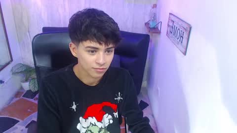 Snapshot of sam_daves chatting on 02-01-25, 04:22 Sam online show from 02-01-25, 04:22