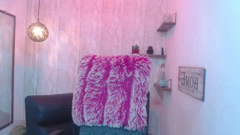 Snapshot of sam_daves chatting on 02-08-25, 04:14 Sam online show from 02-08-25, 04:14