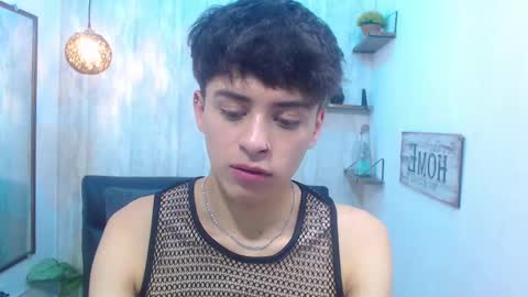 Snapshot of sam_daves chatting on 02-10-25, 01:22 Sam online show from 02-10-25, 01:22