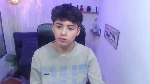 Snapshot of sam_daves chatting on 02-12-25, 01:27 Sam online show from 02-12-25, 01:27