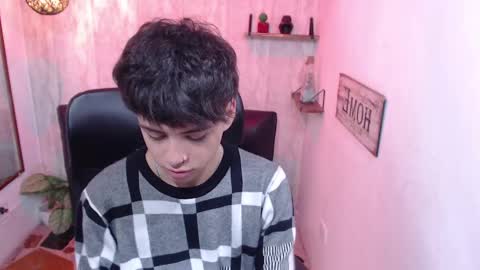 Snapshot of sam_daves chatting on 02-13-25, 01:15 Sam online show from 02-13-25, 01:15