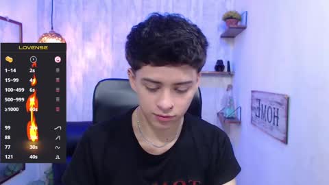 Snapshot of sam_daves chatting on 03-05-25, 12:55 Sam online show from 03-05-25, 12:55