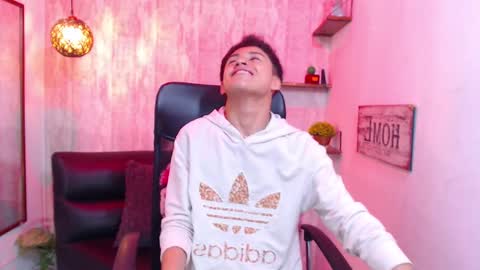 Snapshot of sam_daves chatting on 03-08-25, 04:06 Sam online show from 03-08-25, 04:06