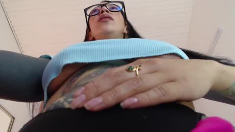 Snapshot of sam_mansson66 chatting on 02-12-25, 06:19 SAM MANSON online show from 02-12-25, 06:19