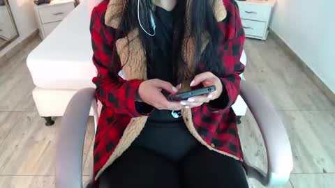 Snapshot of sam_mansson66 chatting on 02-20-25, 12:15 SAM MANSON online show from 02-20-25, 12:15