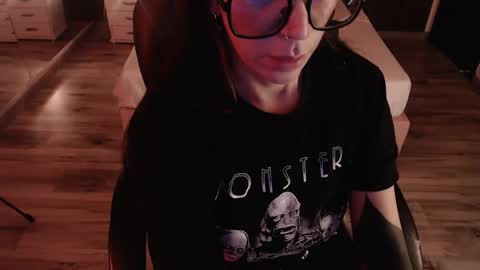 Snapshot of sam_mansson66 chatting on 10-03-25, 01:30 SAM MANSON online show from 10-03-25, 01:30