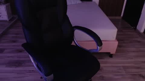 Snapshot of sam_mansson66 chatting on 10-06-25, 06:38 SAM MANSON online show from 10-06-25, 06:38