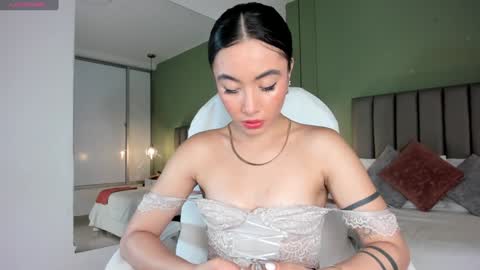 Snapshot of samaantharey chatting on 01-19-25, 01:55 Samantha online show from 01-19-25, 01:55