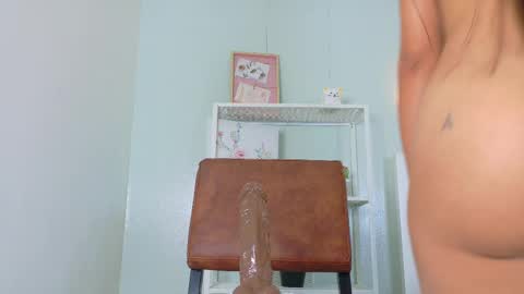   online show from 10-21-25, 11:44